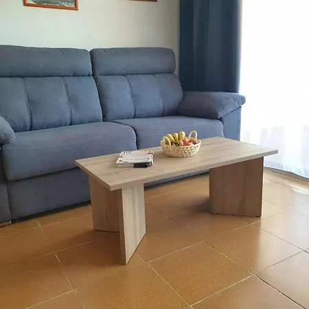Apartment Comfortable In With Shared Pool - 54 Sqm