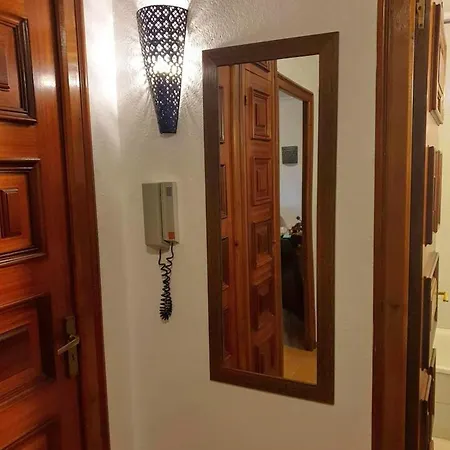 Comfortable In With Shared Pool - 54 Sqm דירה רוזס